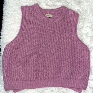 UNIVERSAL THREAD SWEATER VEST